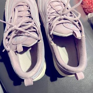 AIRMAX 97 PLUM FOG/METALLIC SILVER * barely worn. Too big.